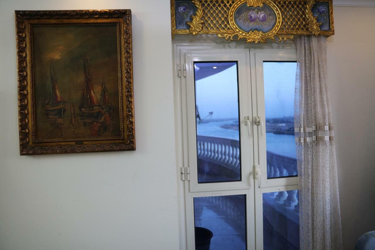 Maadi, Direct Nile River View From All Rooms Cairo Ngoại thất bức ảnh