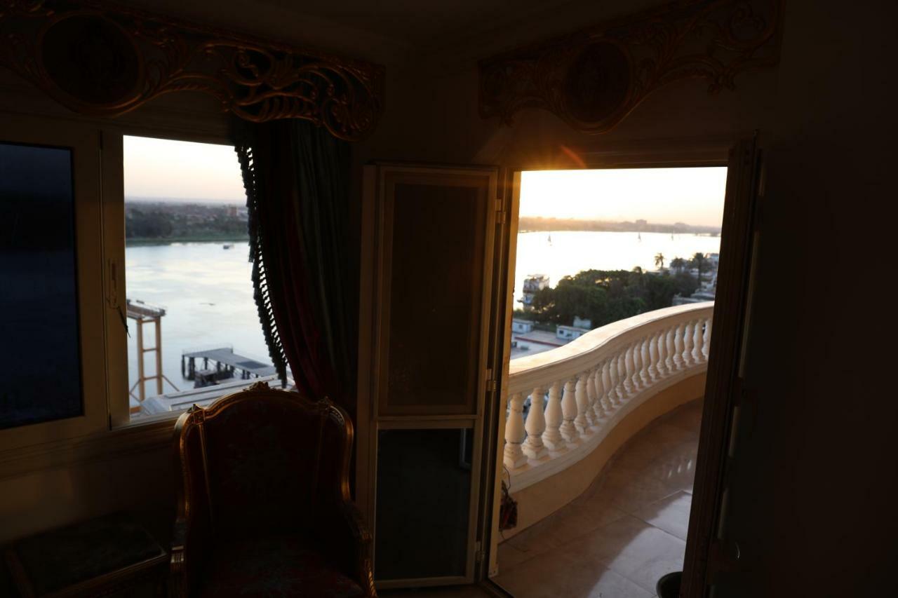 Maadi, Direct Nile River View From All Rooms Cairo Ngoại thất bức ảnh