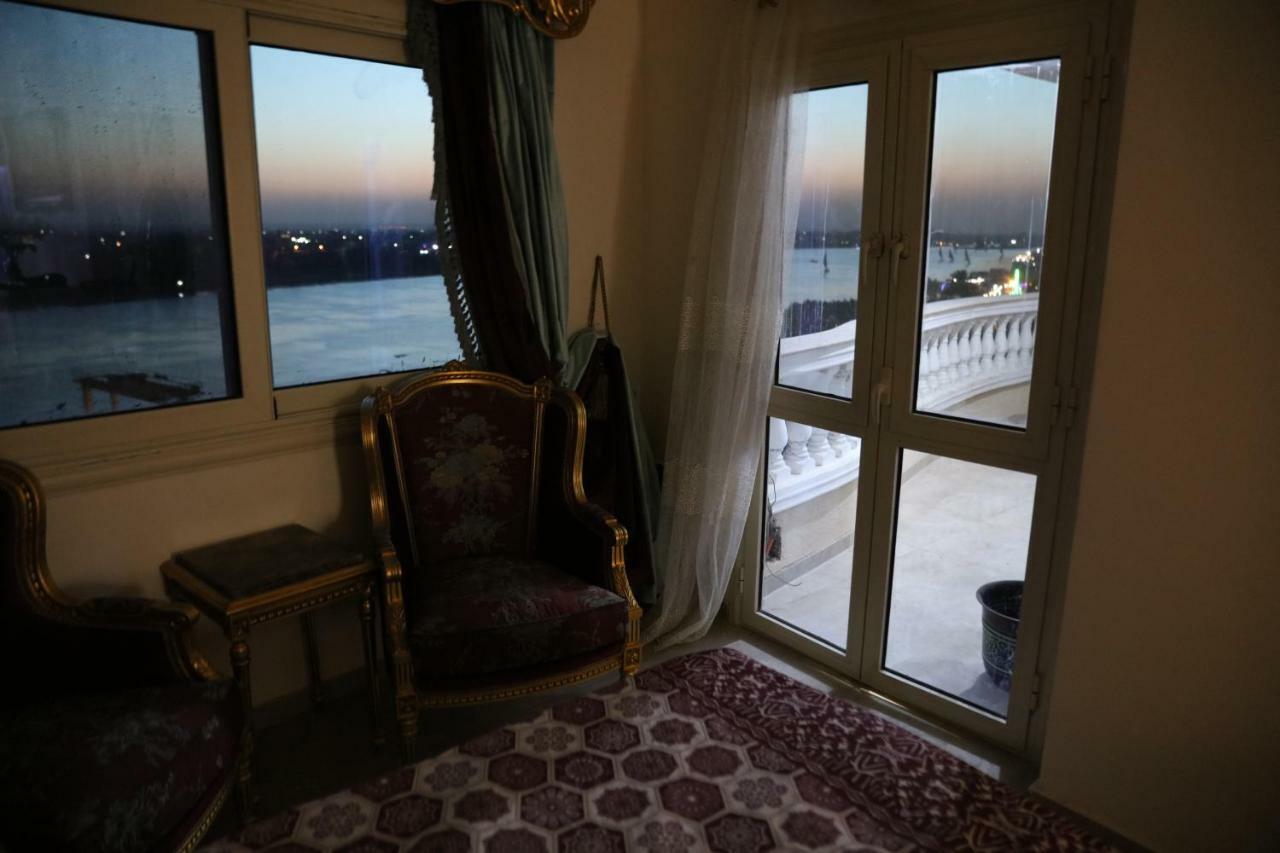 Maadi, Direct Nile River View From All Rooms Cairo Ngoại thất bức ảnh