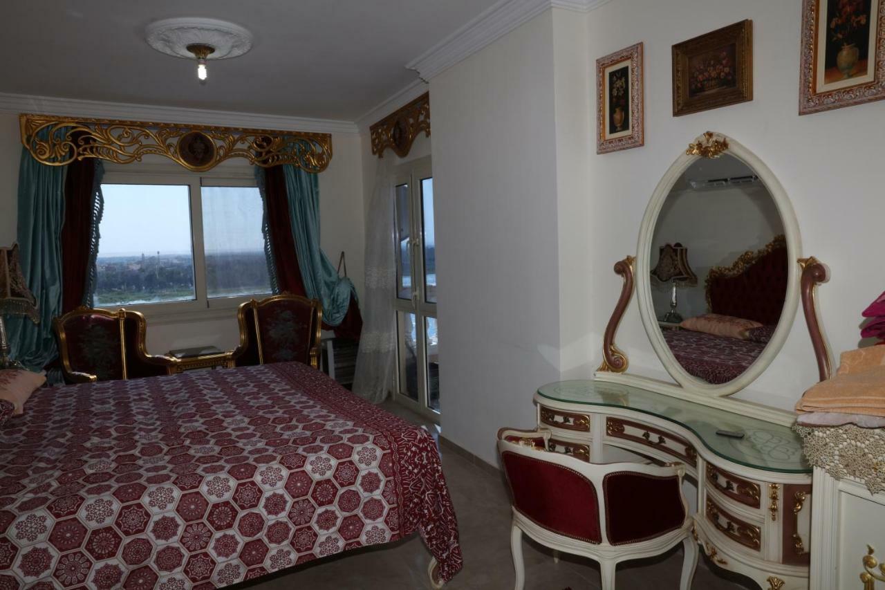 Maadi, Direct Nile River View From All Rooms Cairo Ngoại thất bức ảnh